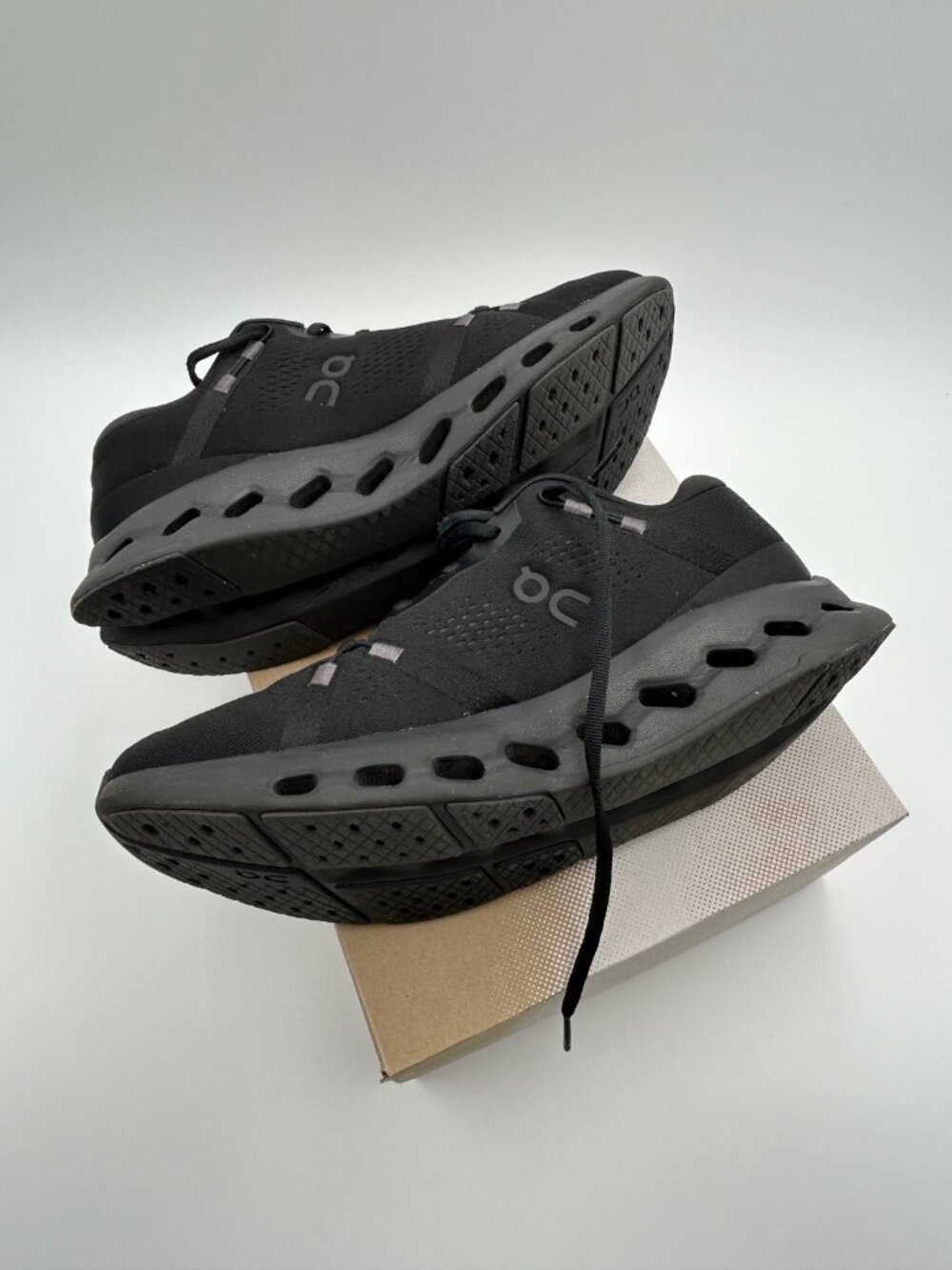 ON Cloudsurfer 2 Mens 10 Black Black Running Shoes Athletic Sneakers 3MF10121043 - Picture 8 of 8